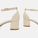 Sandália Couro Diamond Bico Folha Vinil Salto Bloco Baixo Off White