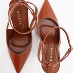 Scarpin SlingBack Couro Verniz Premium Salto Alto Fino Caramelo