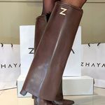 Bota Cano Longo Couro Premium Salto Bloco Alto Marrom Cacau