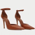 Scarpin Couro Premium Glam Verniz Salto Alto Fino Caramelo