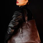 Bolsa Couro Avestruz Tote Grande Marrom