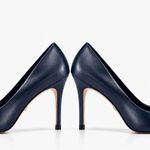 Scarpin Premium 100% em Couro Legítimo | Salto Médio Fino Azul