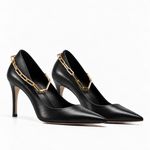 Scarpin Premium 100% em Couro Legítimo | Salto Médio Fino Preto
