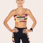 Short Fitness Bolso Pitaya