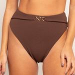 Hot Pants Cavada Romani