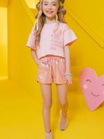 Blusa boxy e shorts