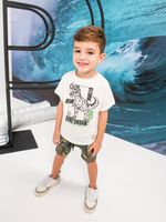 T-shirt e short jungle