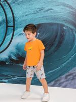 Blusa malha e short surf