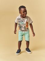 T-shirt em malha e short waffle