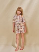 Pijama blusa e shorts americano