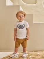 T-shirt em flamê e short em malha waffle