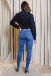 Calça Skinny Jeans Media Laura Colin 