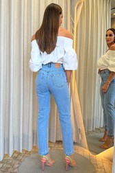 Calça Mom Jeans Alta Flora Maia