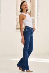 Calça Jeans Boot Cut Manu Perrone