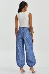 Calça Maxi Aladim Alana Mosaic Denim