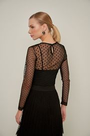 BLUSA STELA TULE PRETO