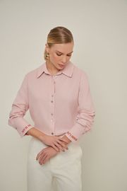 CAMISA PEQUIM LINHO ROSA BORDADO