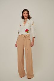 BLUSA SAFIRA CAMBRAIA DE LINHO BORDADA