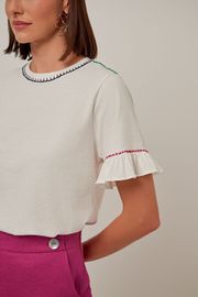 CAMISETA SANTA MÔNICA OFF WHITE BORDADA
