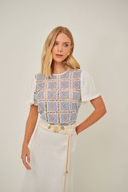 BLUSA AMALIA OFF WHITE LINHO E RENDA