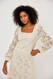 BLUSA LILLET CROCHET BORDADO