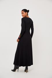 VESTIDO ESTRELA MALHA CANELADA COM BORDADO