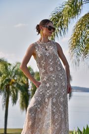 VESTIDO ONDAS TELA BORDADA