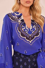 BLUSA SATURNO AZUL ESTAMPADA