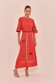 BLUSA QUEEN COM BORDADO