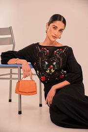 BLUSA MODERNA CAMBRAIA DE ALGODÃO