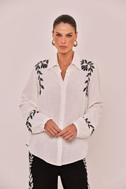 CAMISA SARDENHA OFF WHITE COM BORDADO
