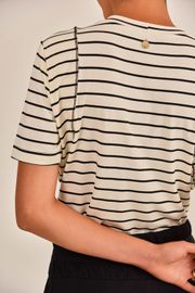 CAMISETA ARA MALHA EM VISCOSE
