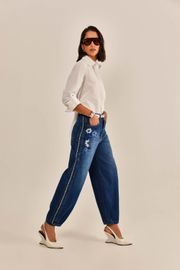 CALÇA JEANS ABBY BORDADO