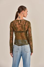 BLUSA CASSIS REMDA E BORDADO