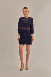 BLUSA CIÇA RENDA TINTURADA
