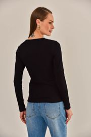 BLUSA CÓRDOBA EM MALHA RIBANA