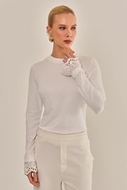 BLUSA ESTRASBURGO MALHA CANELADA