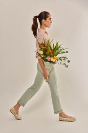 CALÇA BALLET EM SARJA
