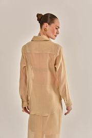 CAMISA JOY CAMBRAIA EM LIOCEL