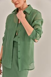 CAMISA JOY CAMBRAIA EM LIOCEL