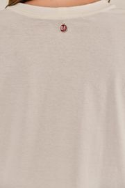 CAMISETA INGRID COM BORDADO