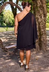 Vestido Curto Plus Size Preto Armênia