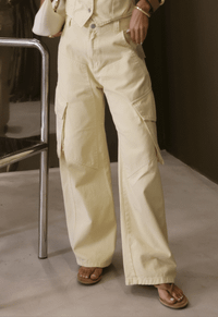 Foto do produto Calça Cargo Indie Amarelo