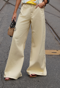 Foto do produto Calça Pantalona Palazzo Alta Amarelo