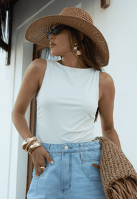 Foto do produto Regata Cropped Slim Off White