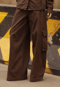 Foto do produto Calça Cargo Atelier Marrom