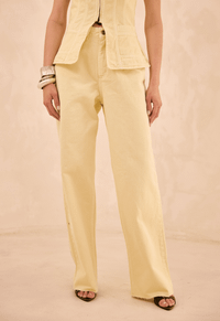 Foto do produto Calça Wide Leg Essentials Vanilla