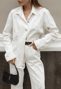 Foto do produto Camisa Bordado Belle Fine Off White