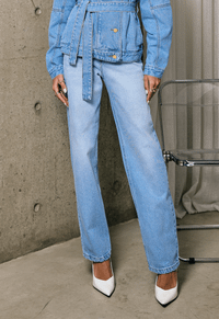 Foto do produto Calça Mom Fit Boulevard Claro