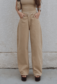 Foto do produto Calça Wide Leg Twist Bege Claro